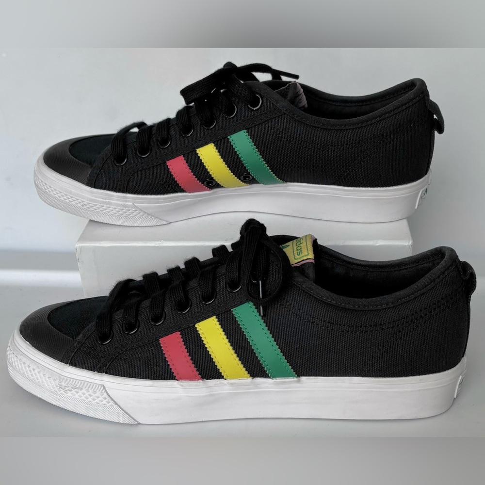 Adidas Nizza 'Tricolor Stripes' Sneakers Size 10 NWOB